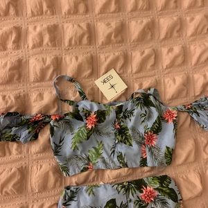 Brand new LF purchased top and skirt matching set